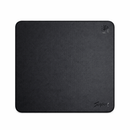 Mouse Pad Control Gamer Scyrox preto de superfície texturizada com bordas costuradas e design minimalista para setup gamer.